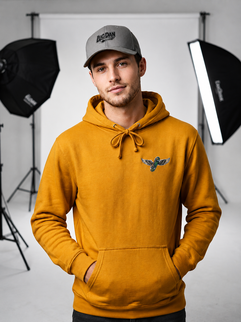 Sudadera con Capucha Caqui – Lucdan Skate Co.