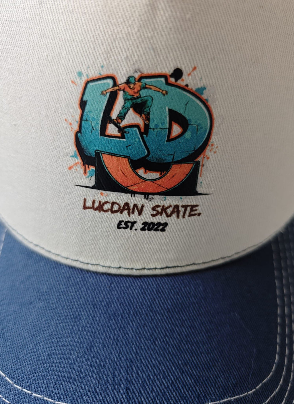 Gorra LUCDAN Rejilla Azul Frontal Blanco
