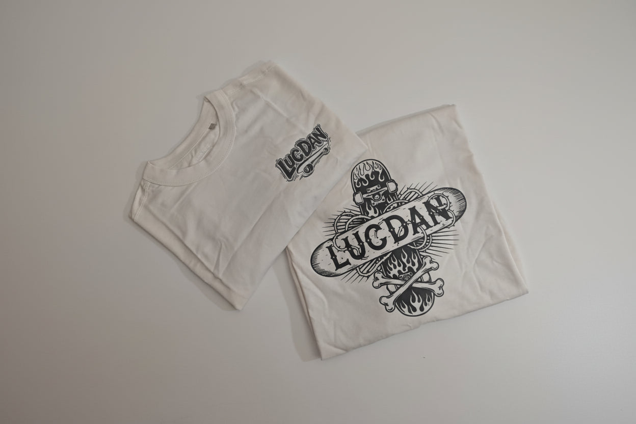 Camiseta Oversize blanca vintage CRUZ. REF.25002