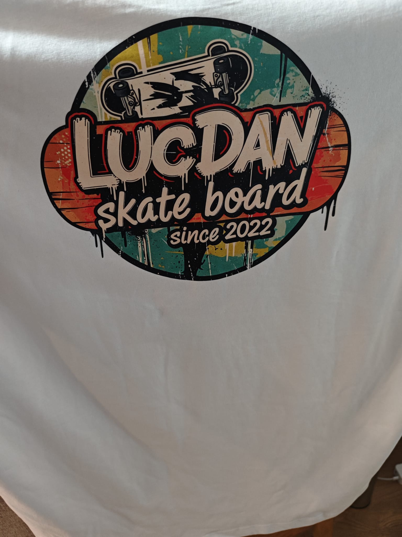 Camiseta Oversize Blanca Unisex — LucDan Skate