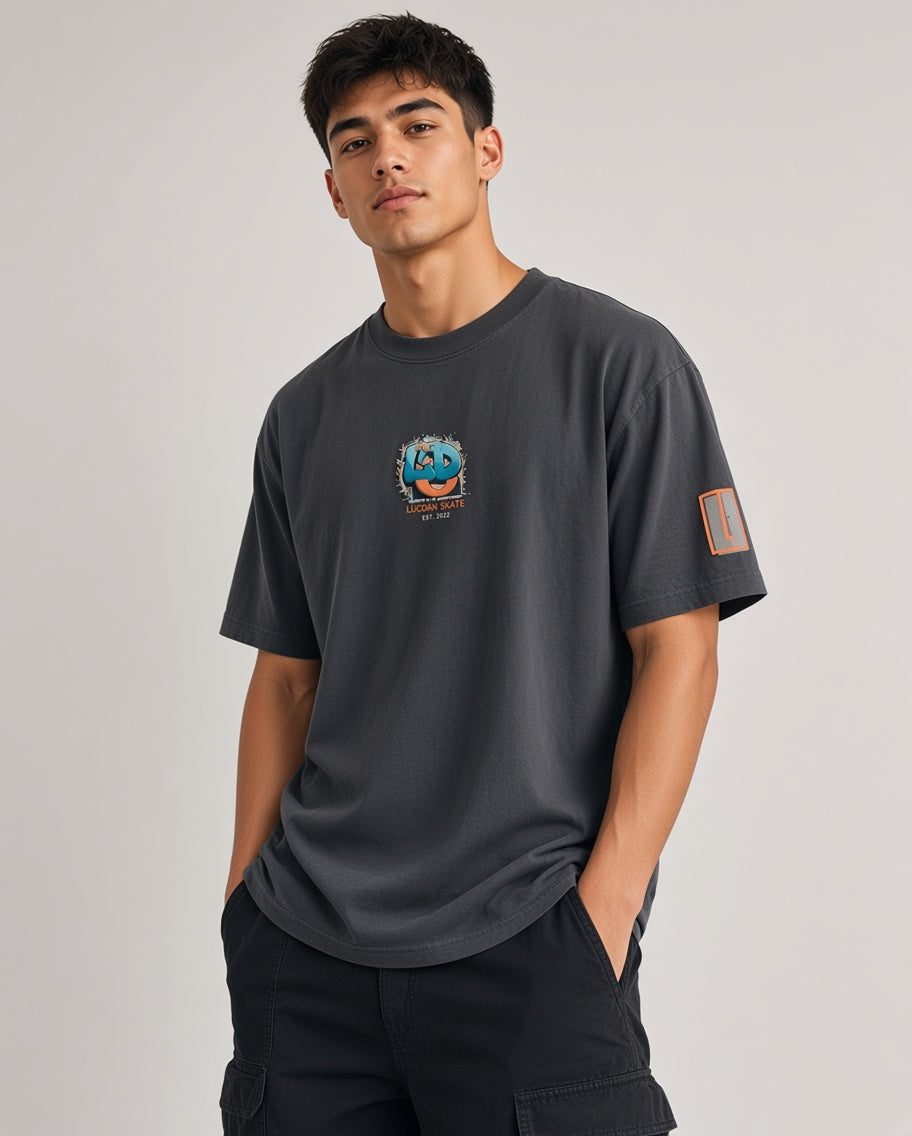 Camiseta Oversize Gris Ébano — Unisex